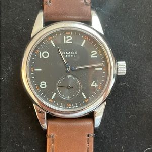 Nomos Club - 36mm Manual - Display Back